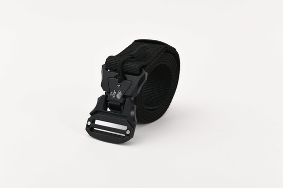 EDC Polyester Quick Release 0.3kg Outdoor Tactical Gear Belt With Magnetic Zinc Alloy Buckle